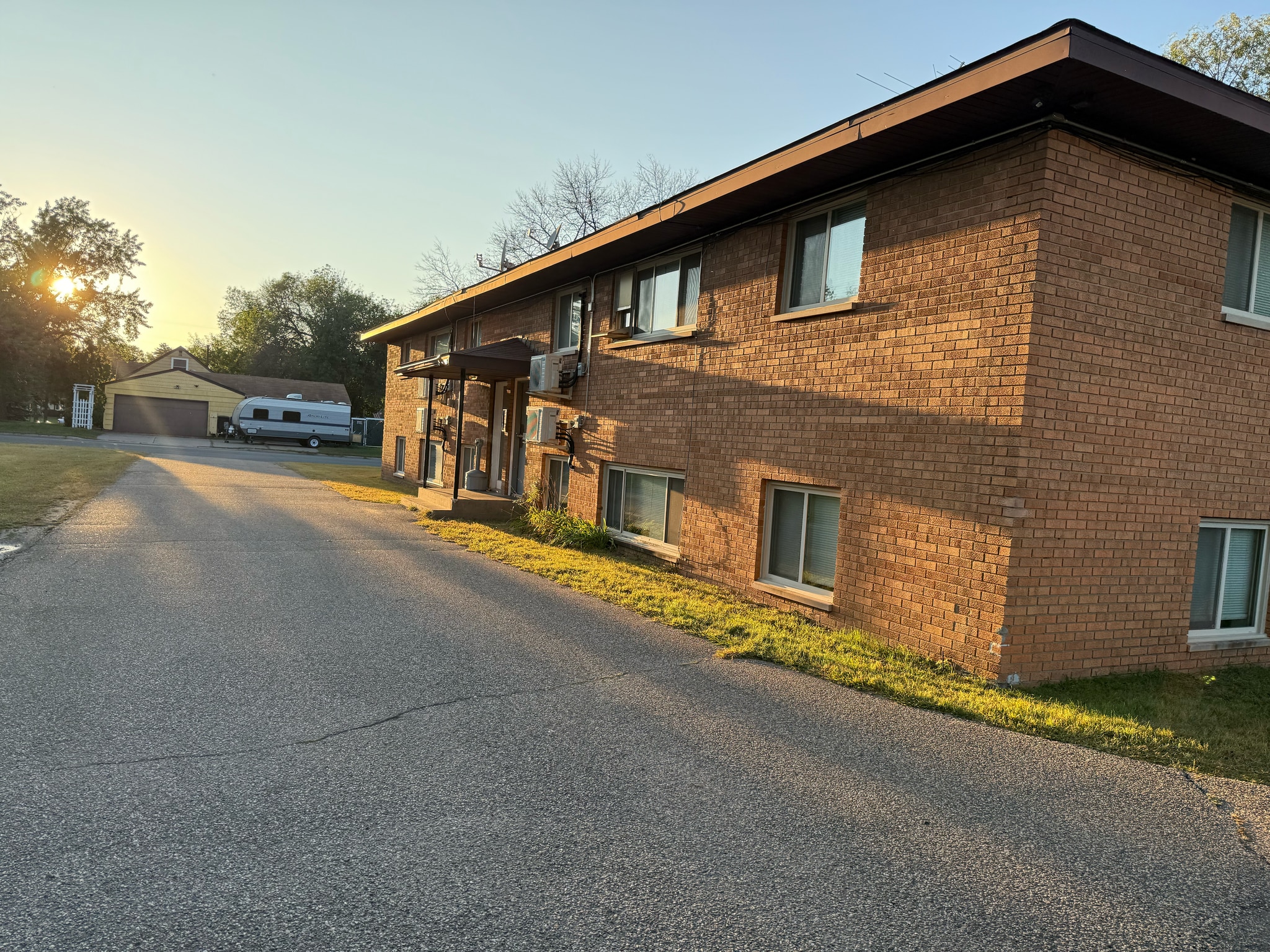 5035 3rd St NE, Minneapolis, MN for Sale