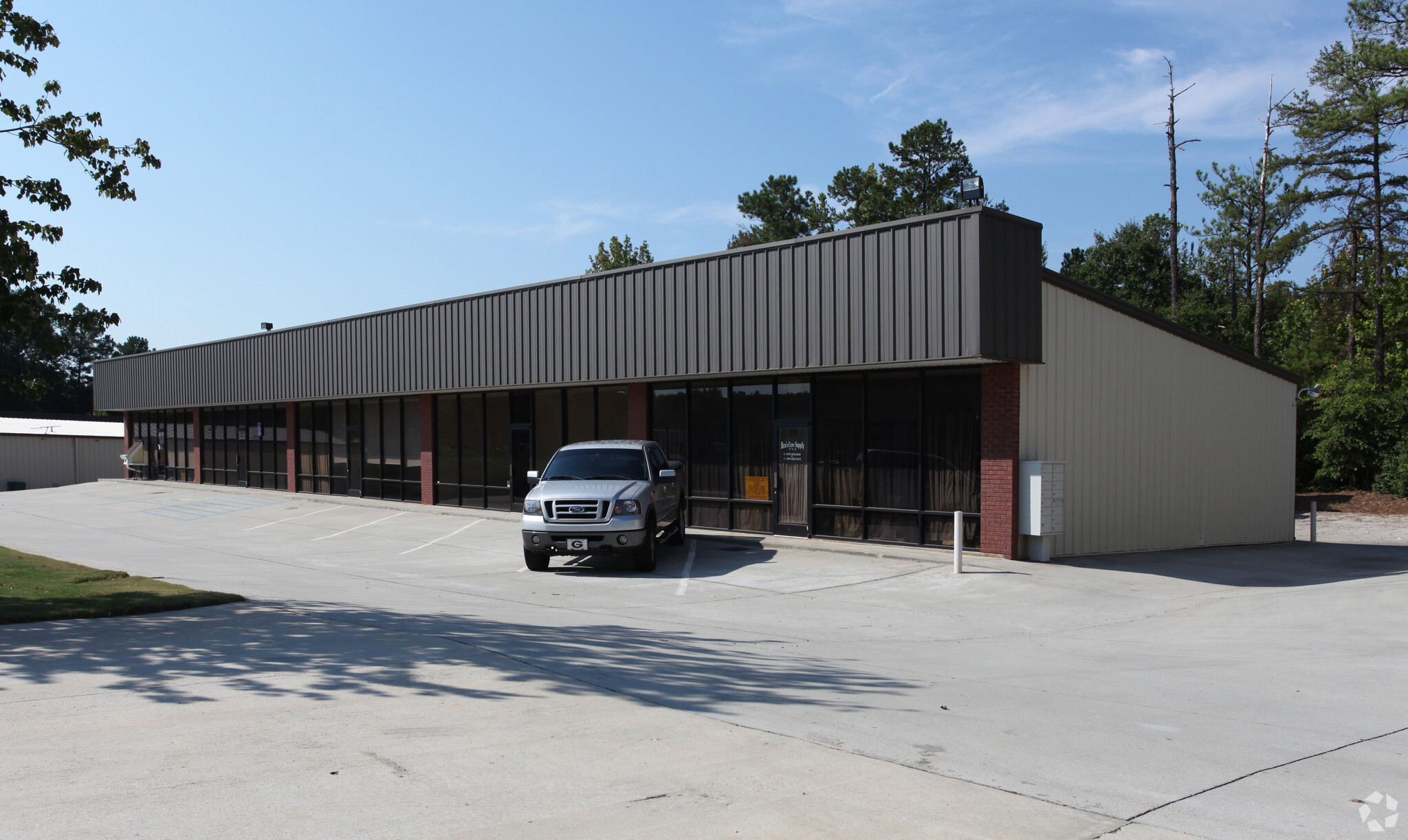 21-29 Pine Grove Rd, Locust Grove, GA for Rent