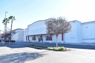 Pomona, CA Office/Retail, Retail - 2707-2735 S Towne Ave