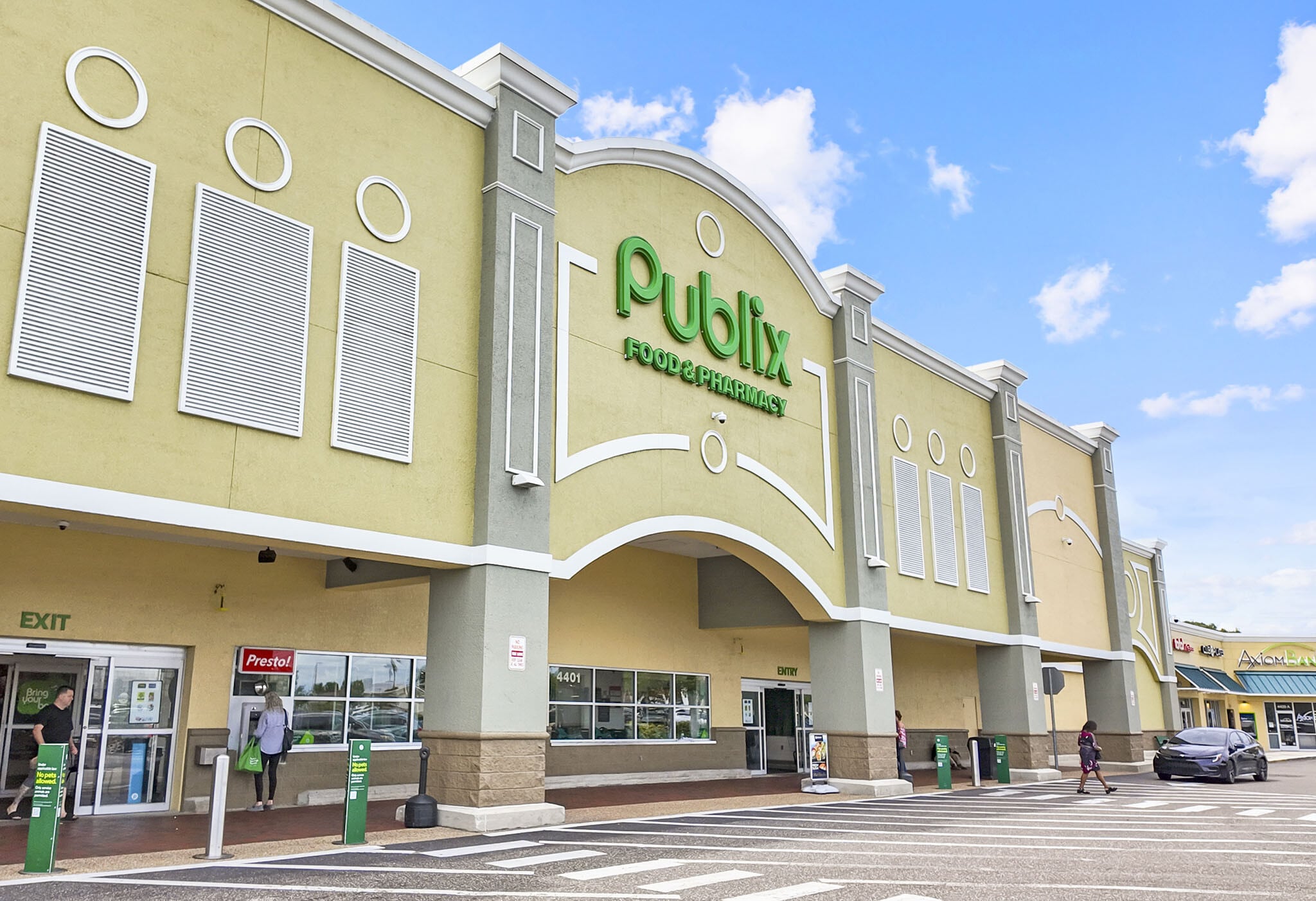 4401-4437 13th St, Saint Cloud, FL for Rent