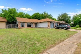 Austin, TX Apartments - 10706 Topperwein Dr