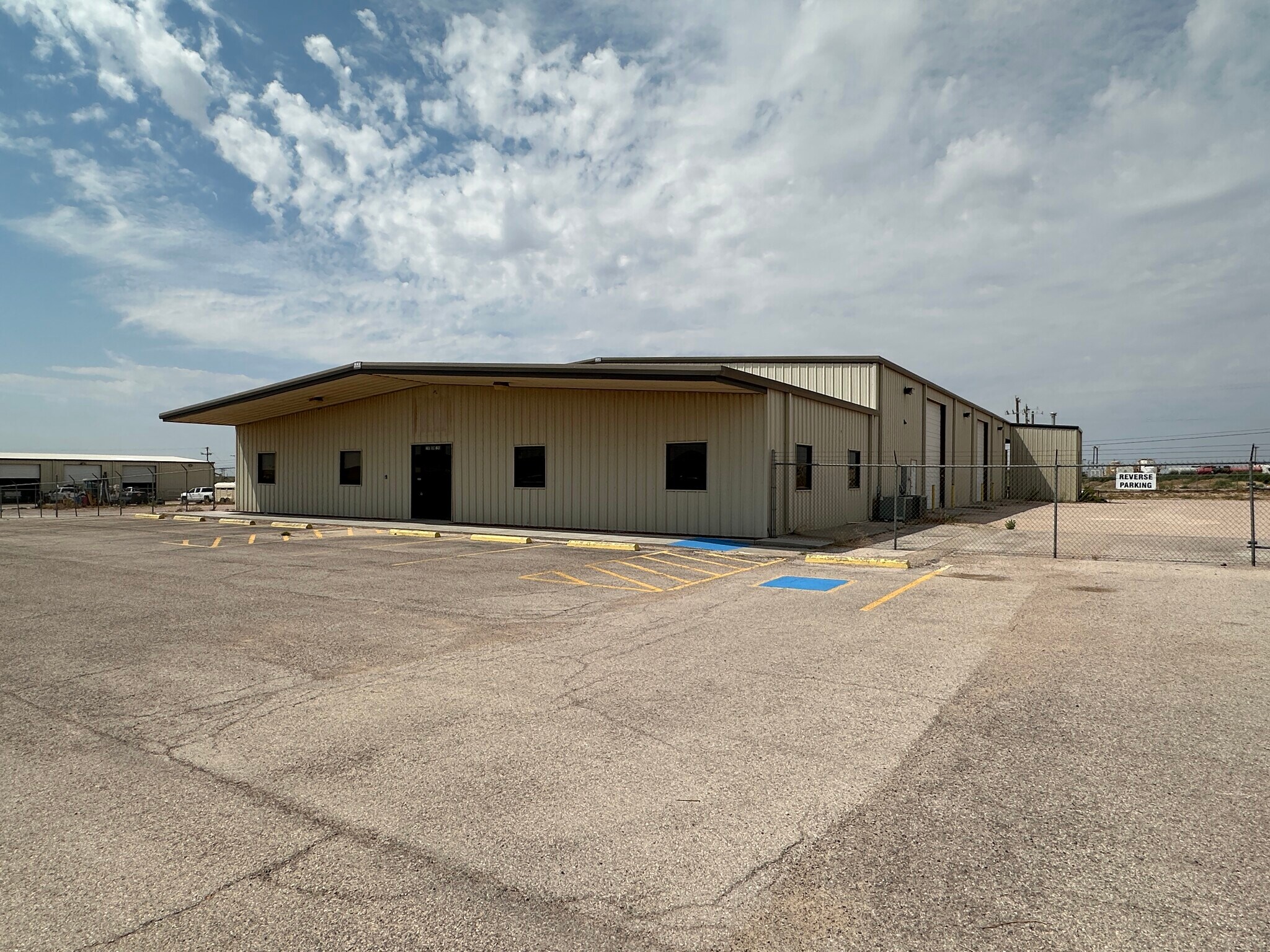 2708 S County Road 1242, Midland, TX for Rent