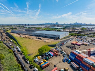 Newark, NJ Industrial - 105-161 Hyatt Ave