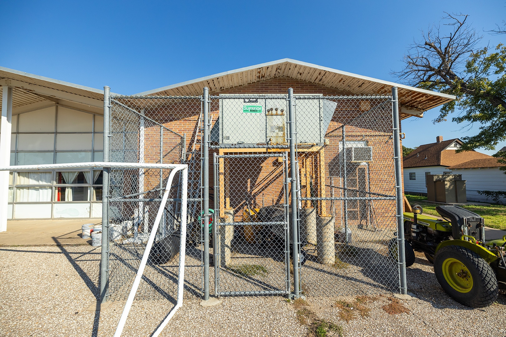 805 E Avenue B, Hutchinson, KS for Sale