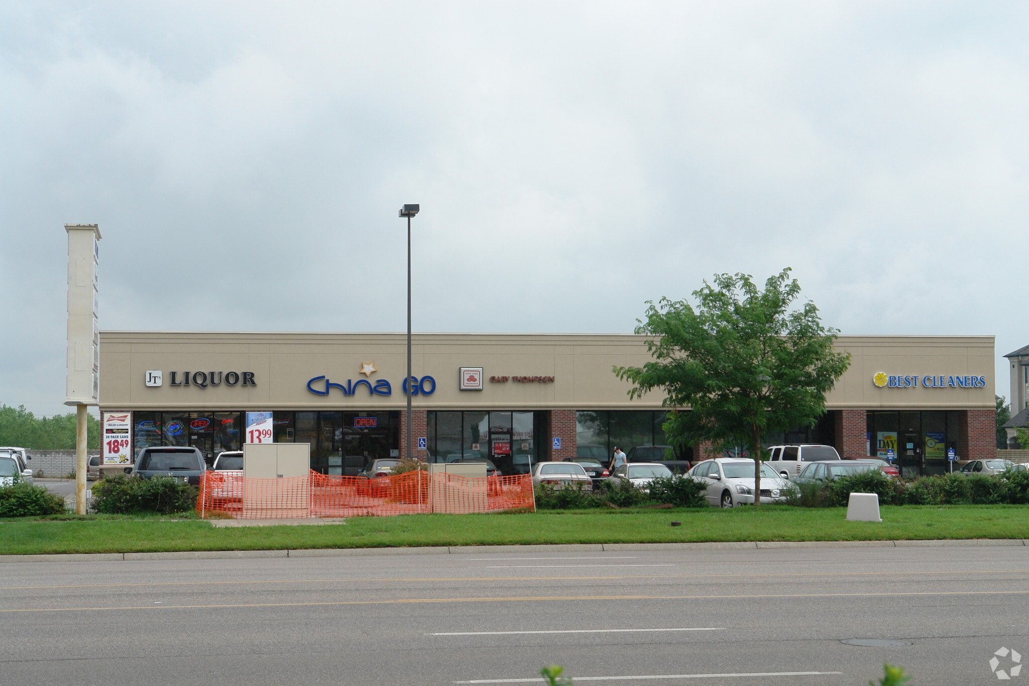 3700-3708 N Woodlawn Blvd, Wichita, KS for Rent
