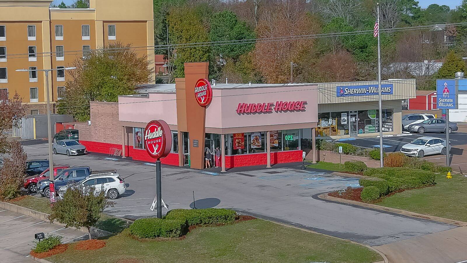 1925 Jackson Ave W, Oxford, MS for Sale