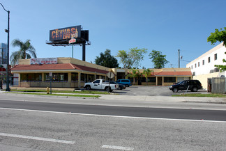 Miami, FL Retail - 426 SW 8th St