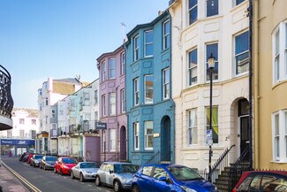 Brighton, ESX Hospitality - 19 Broad St