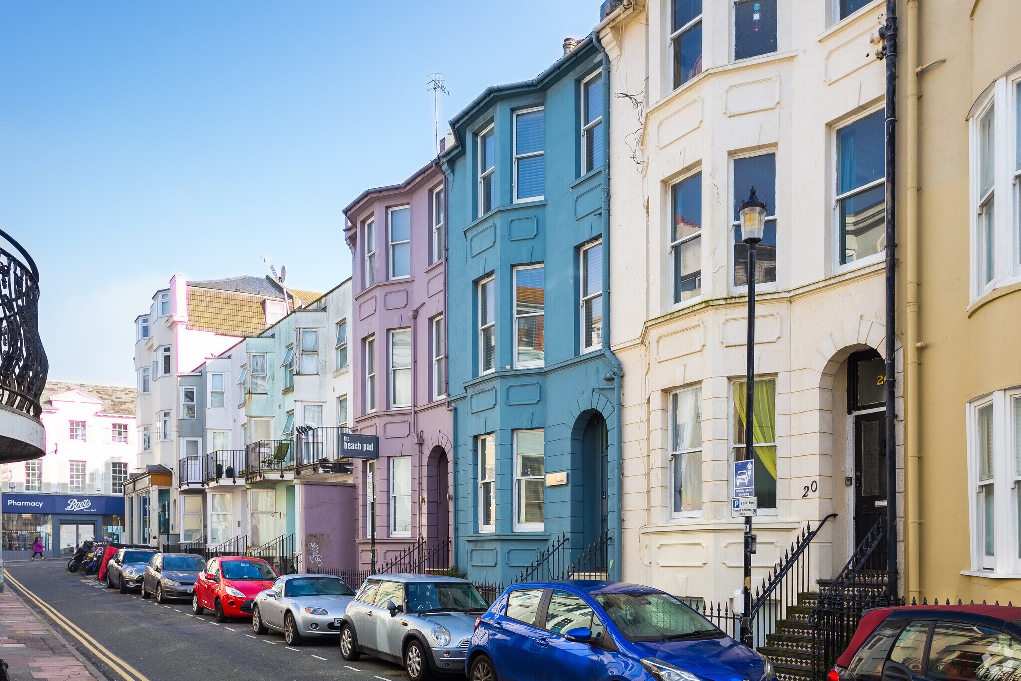 19 Broad St, Brighton, ESX for Sale