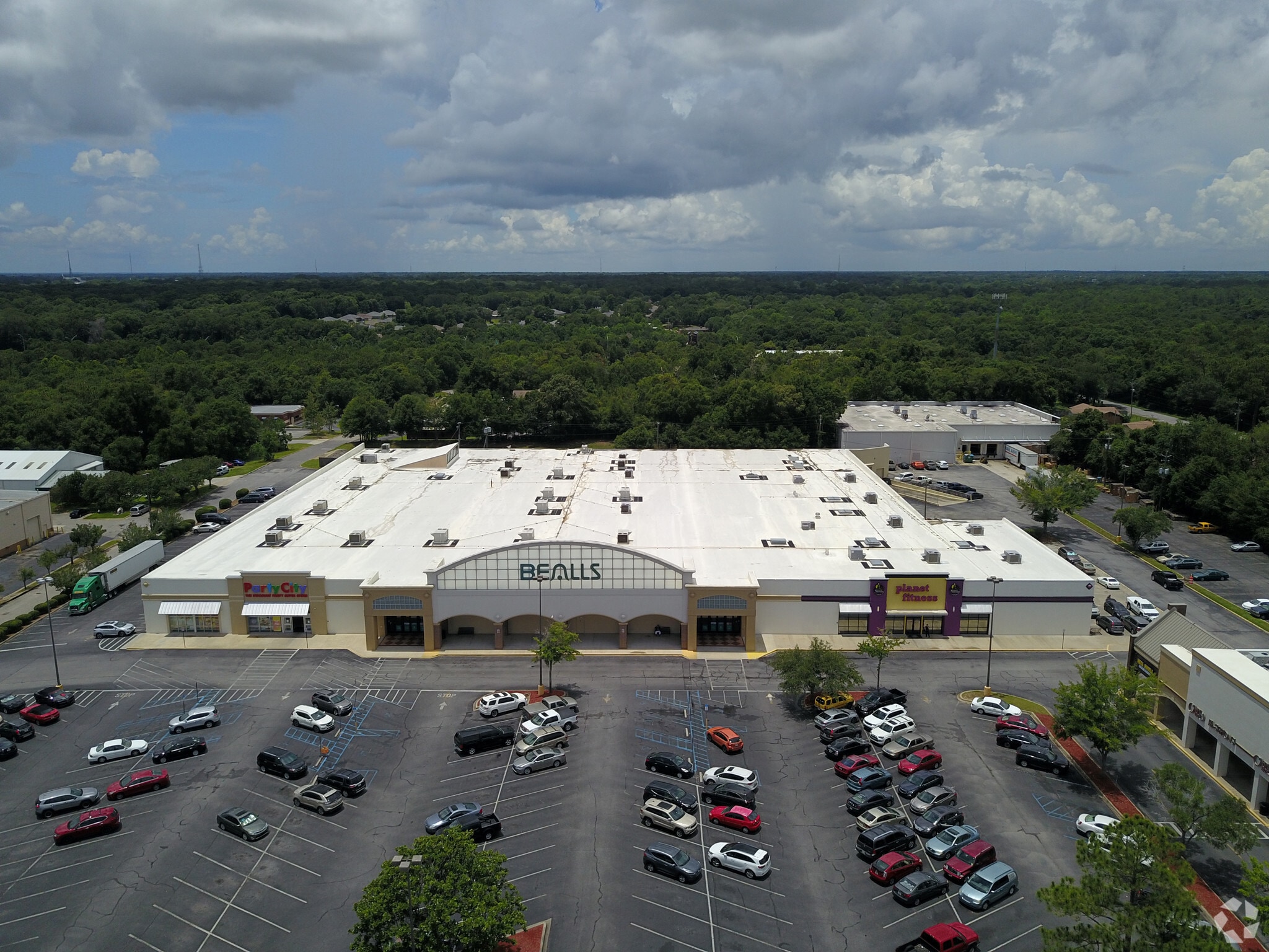 6241-6251 N Davis Hwy, Pensacola, FL for Rent