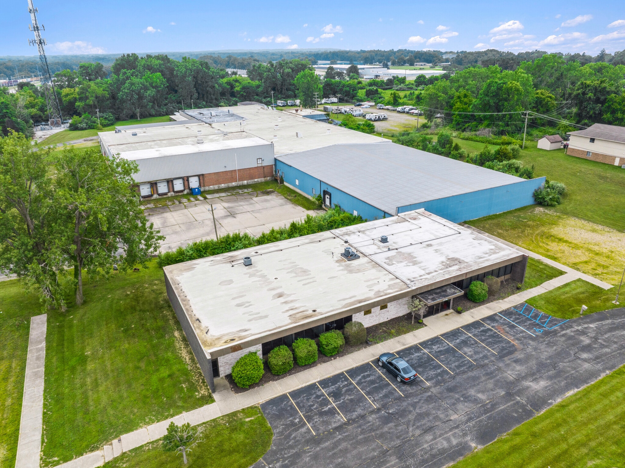 1776 Hilltop Rd, Saint Joseph, MI for Sale