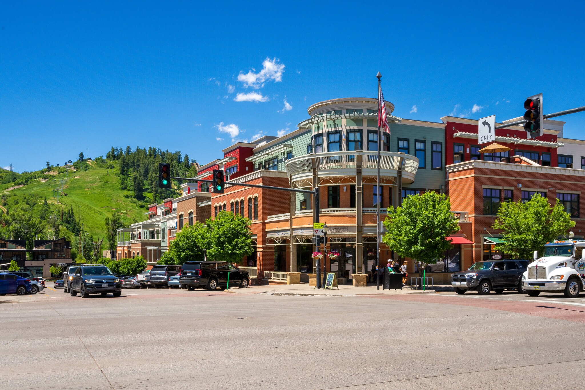 703 Lincoln Ave, Steamboat Springs, CO for Sale