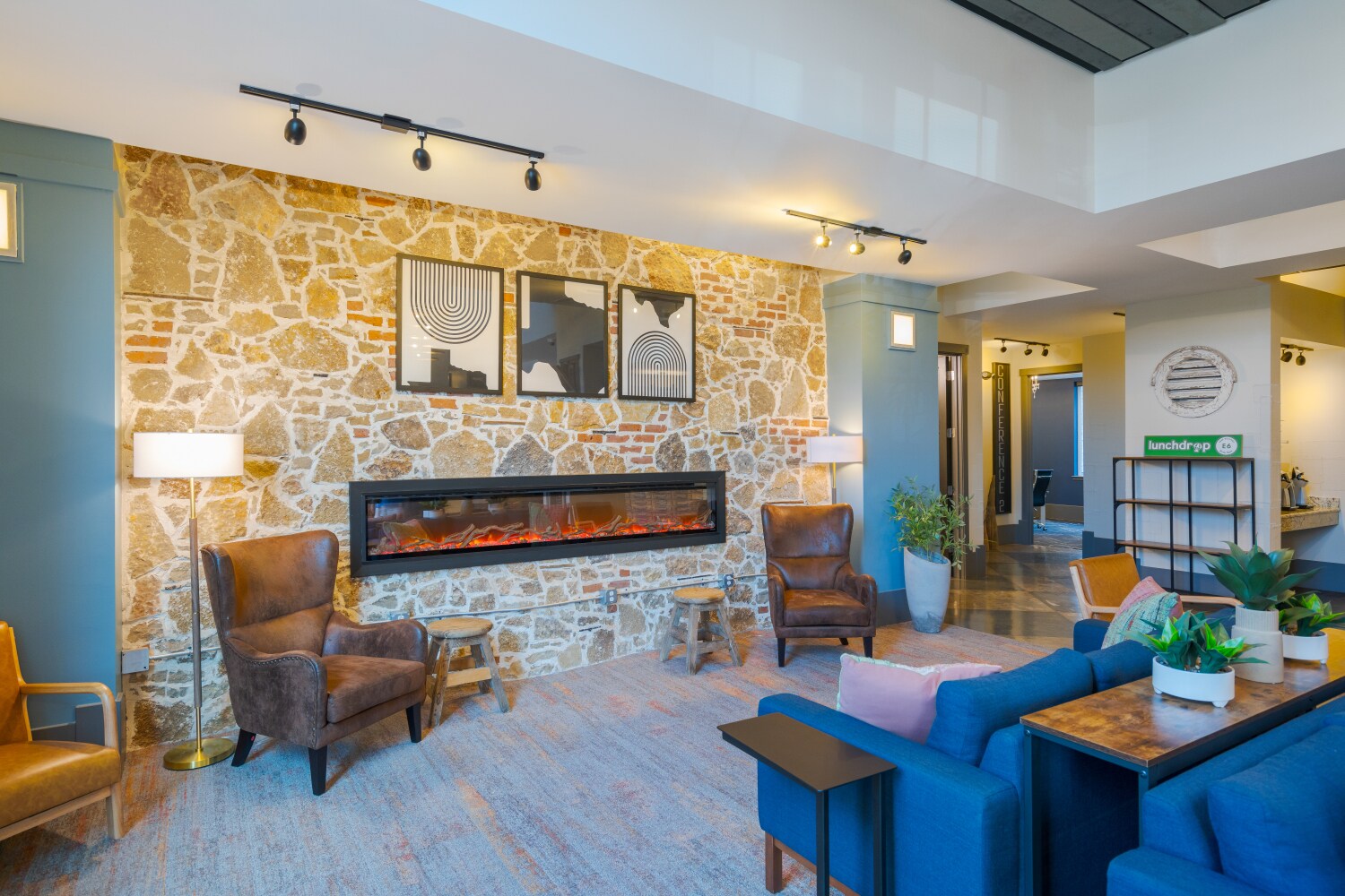 8105 Rasor Blvd, Plano, TX for Rent