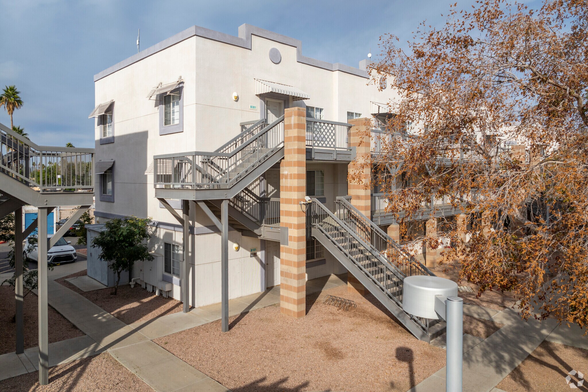 2302 W Colter St, Phoenix, AZ for Rent