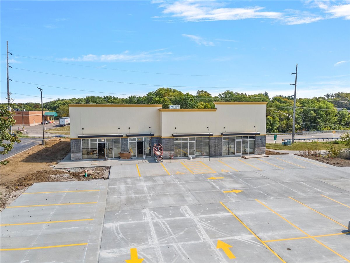 1000-1004 Jason Pl, Chatham, IL for Rent