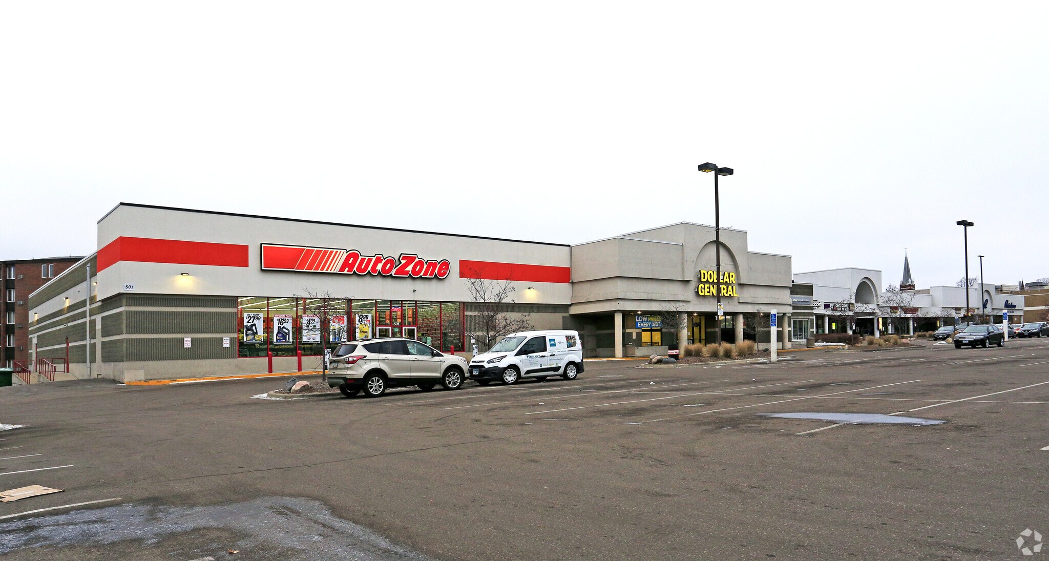 501-621 W Broadway Ave, Minneapolis, MN for Rent