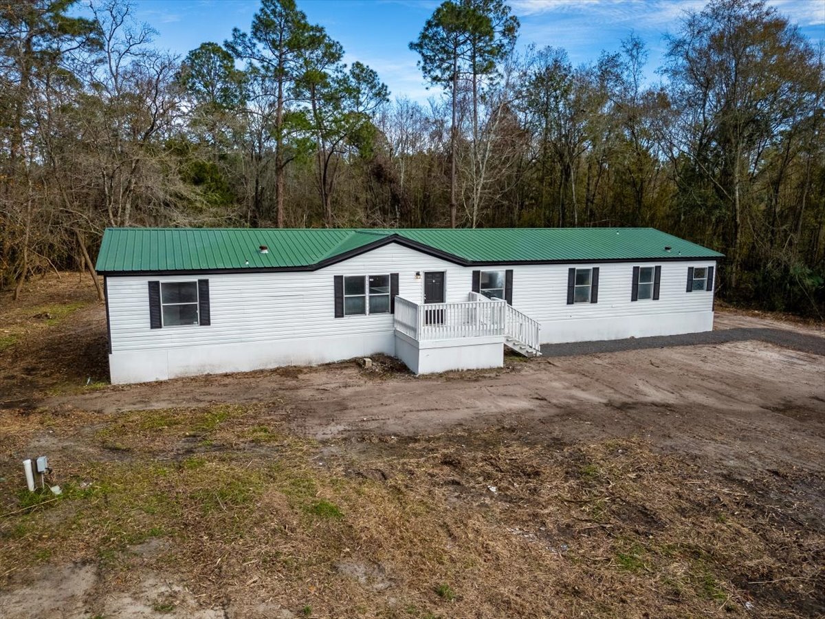 2557 Chaffee Rd S, Jacksonville, FL for Sale