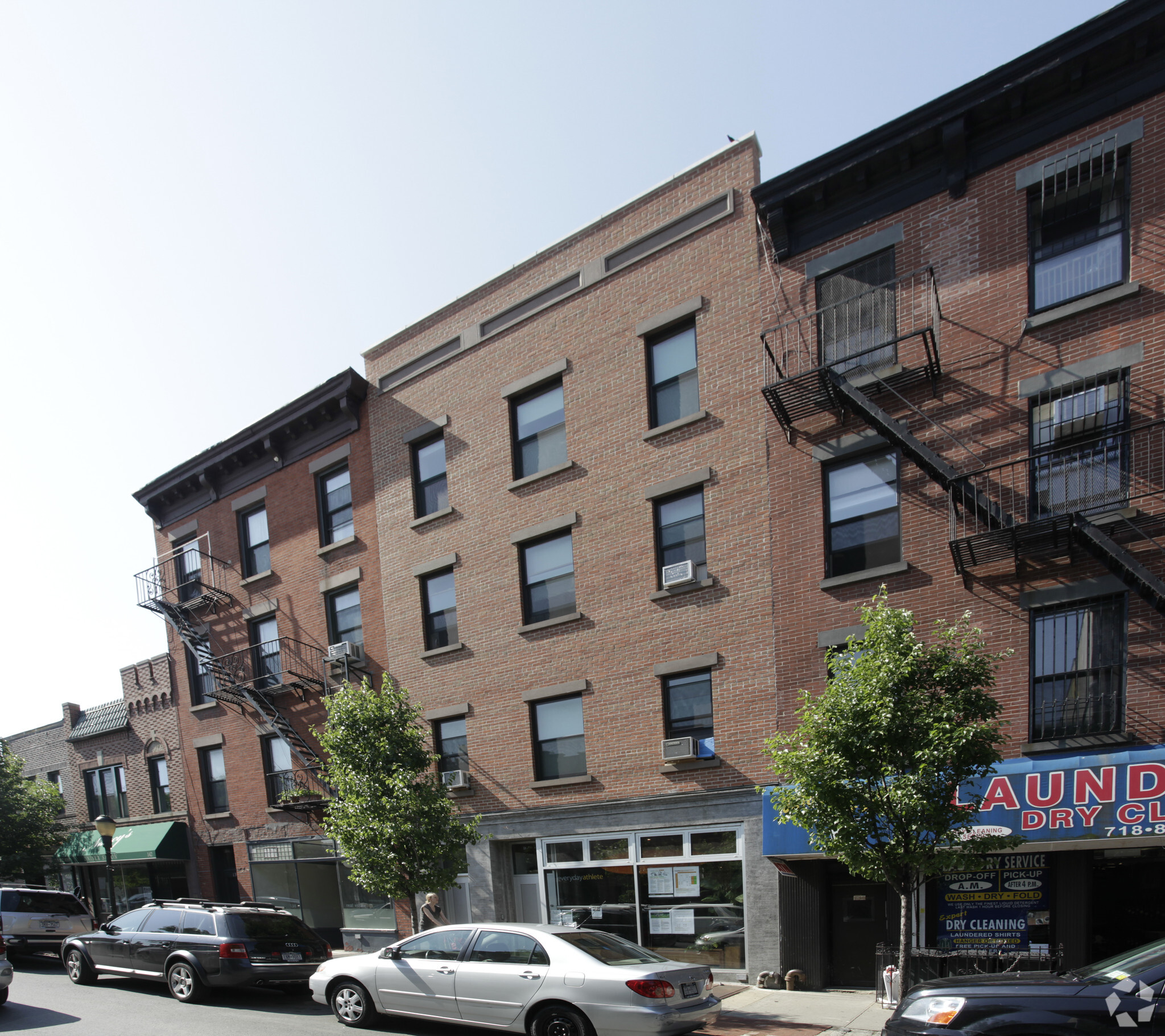 136 Union St, Brooklyn, NY for Rent