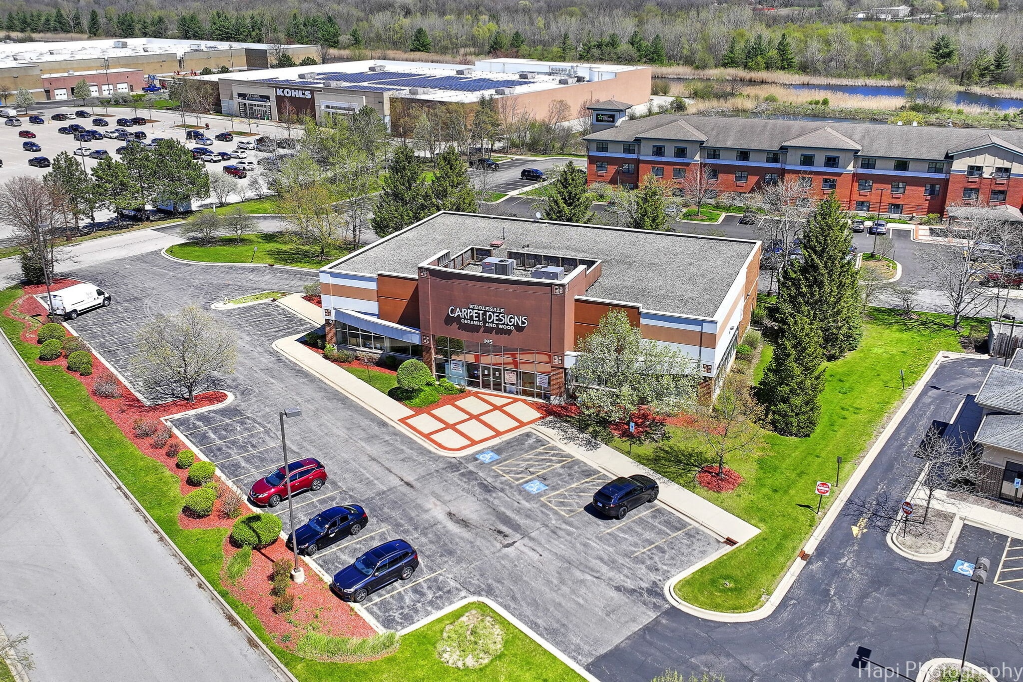 195 N Milwaukee Ave, Vernon Hills, IL for Sale