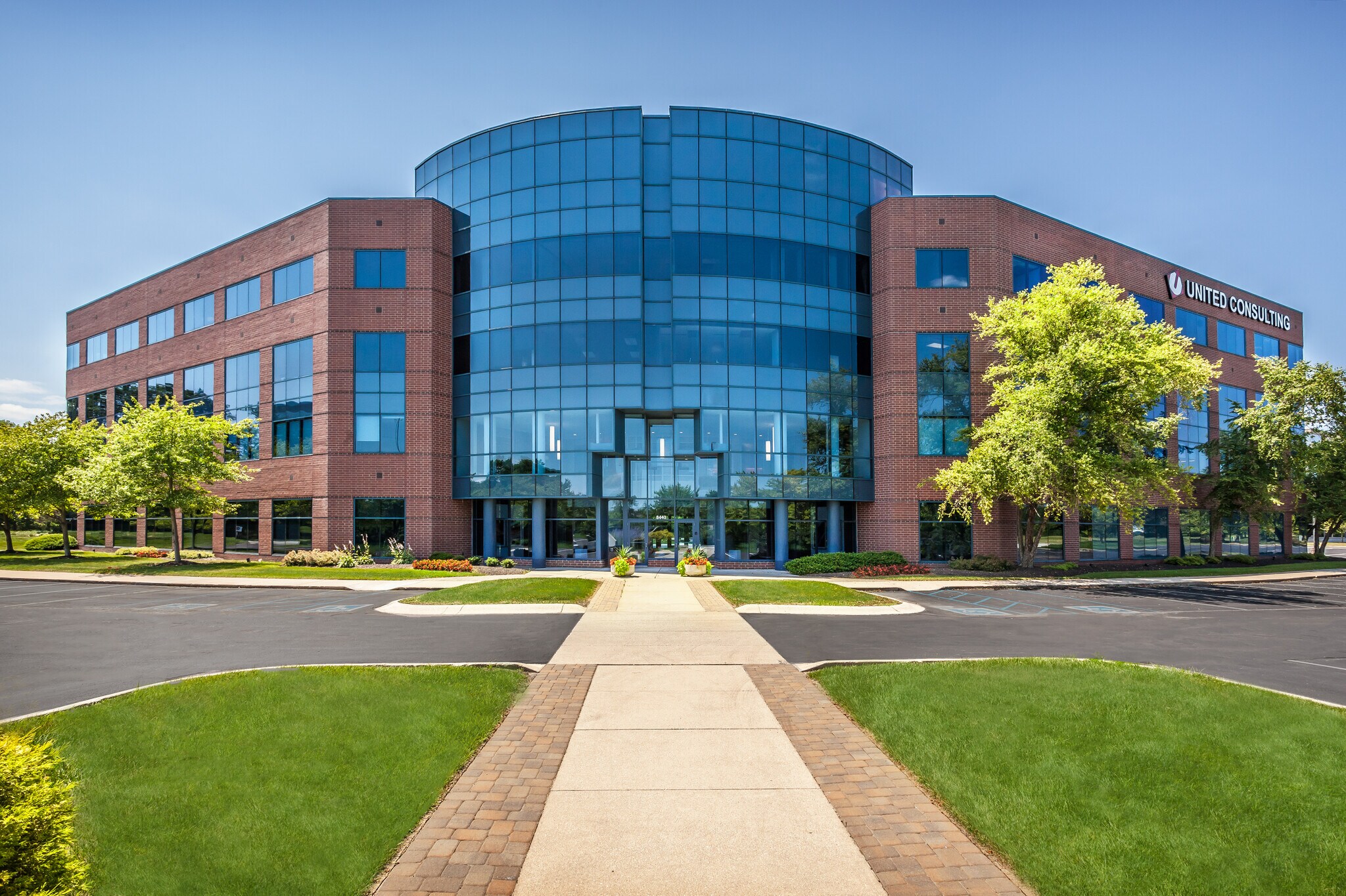 8440 Allison Pointe Blvd, Indianapolis, IN for Sale