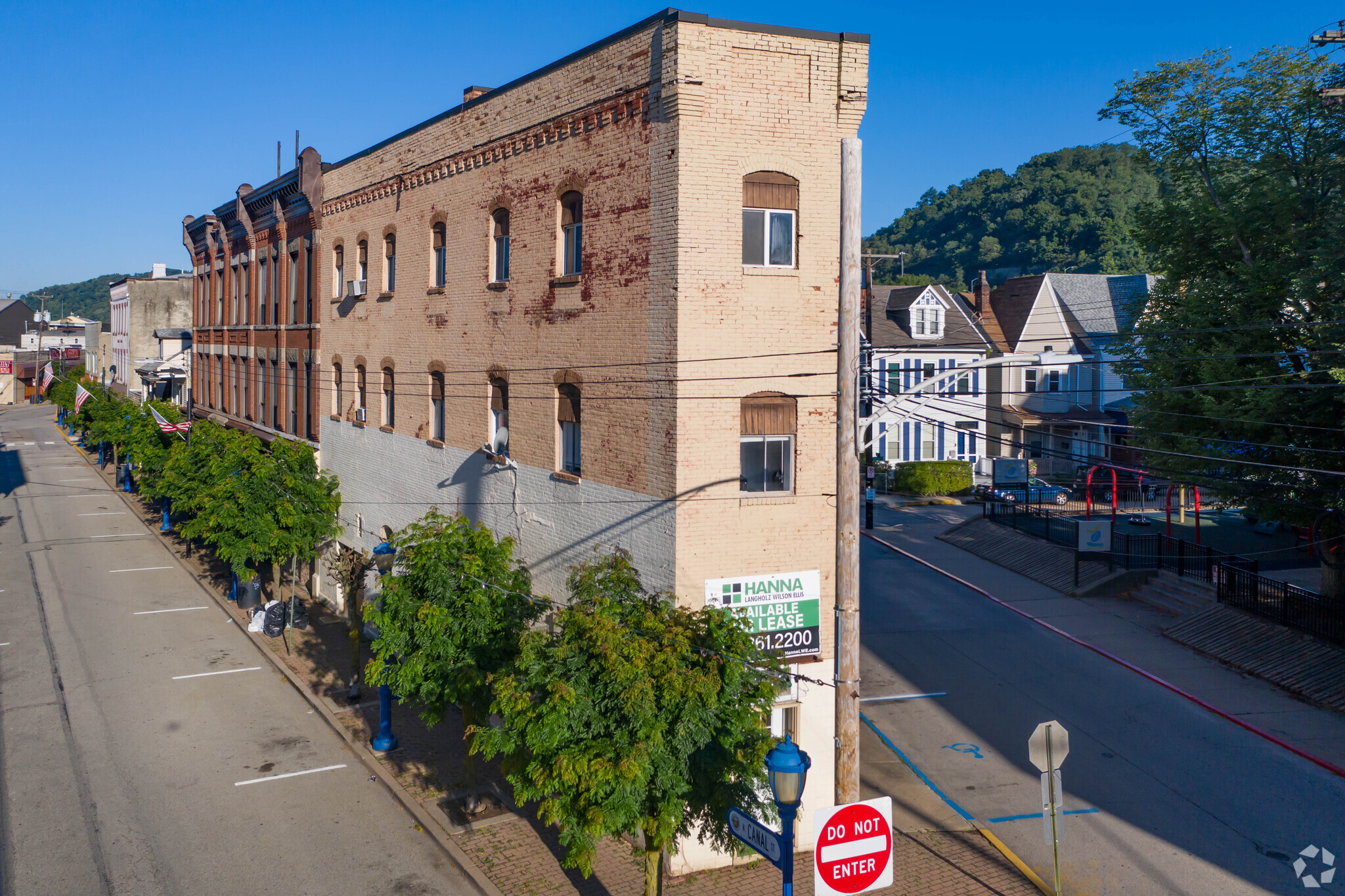 1030 N Canal St, Sharpsburg, PA for Rent