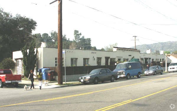 1601 Fair Park Ave, Los Angeles, CA for Sale
