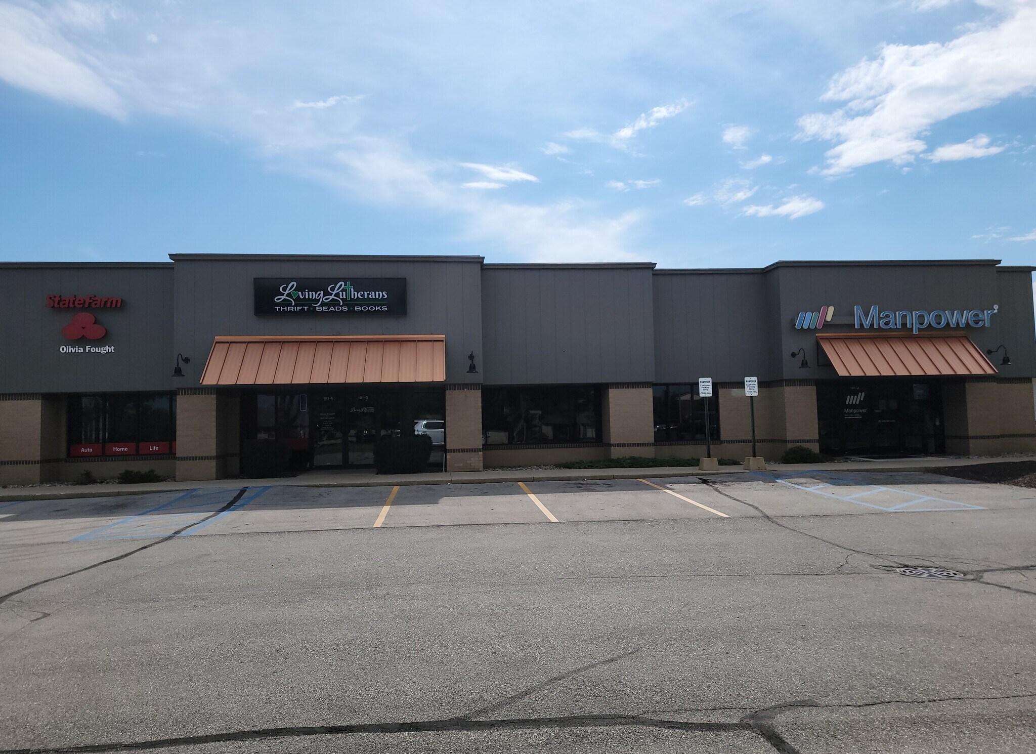 101 W Washington Center Rd, Fort Wayne, IN for Rent