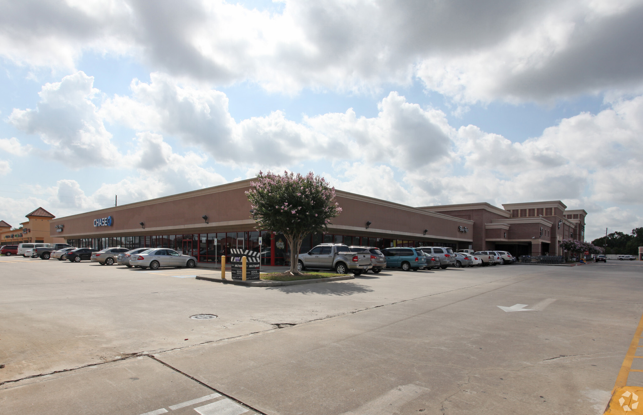 18500 Kuykendahl Rd, Spring, TX for Rent