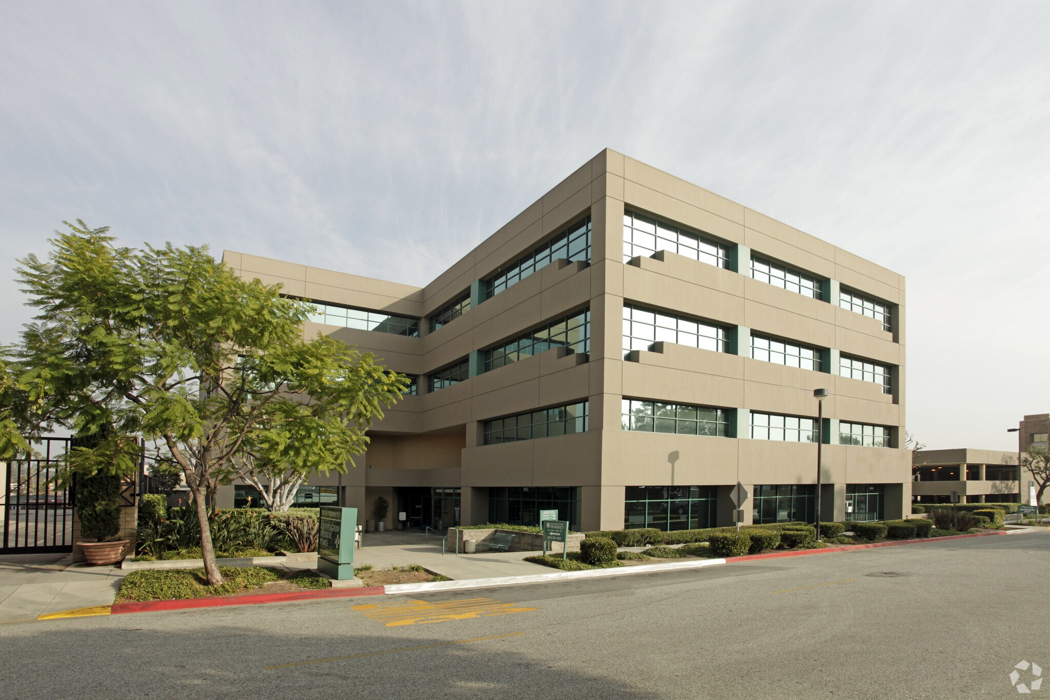 800 Fairmount Ave, Pasadena, CA for Rent