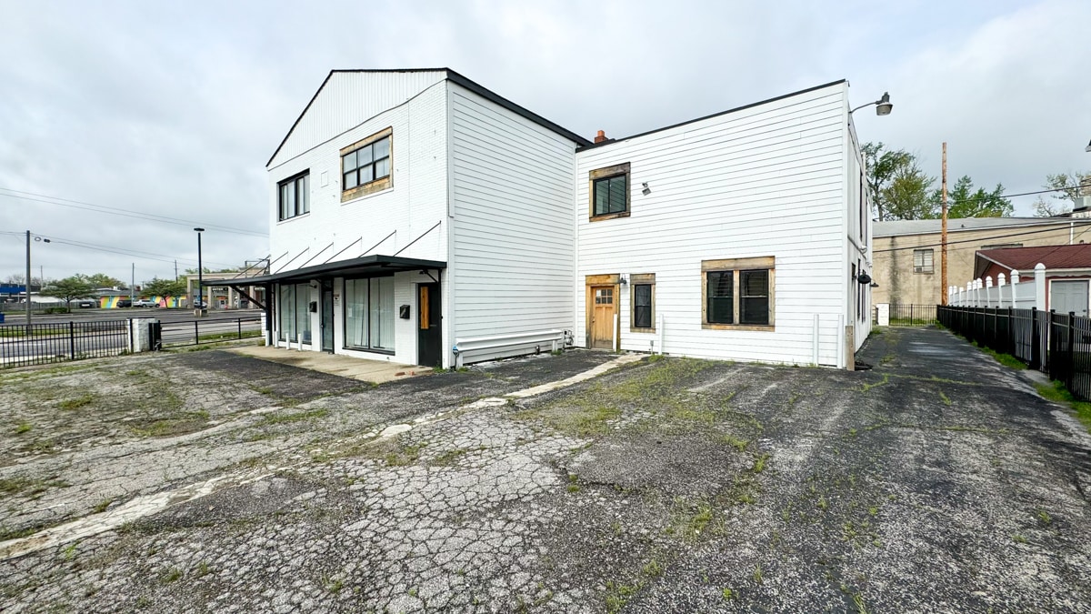 2709 Westerville Rd, Columbus, OH for Sale