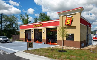 Knoxville, TN Freestanding - 4516 Grassy Knoll Rd
