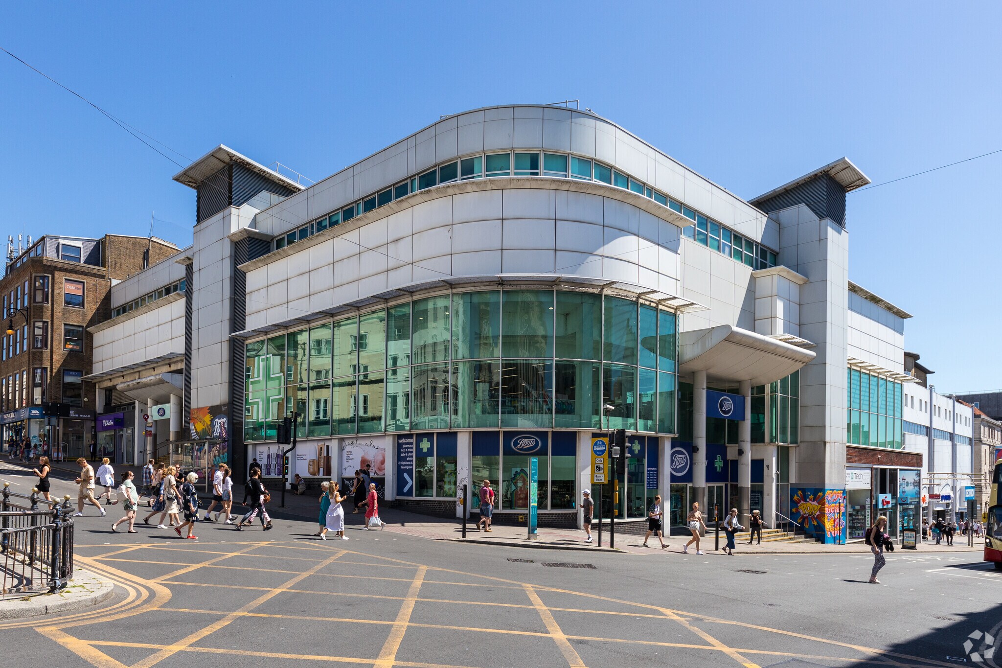 129-133 North St, Brighton, ESX for Rent