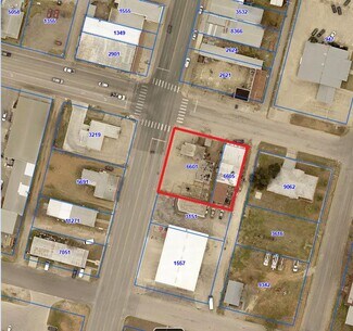 Pearsall, TX Commercial - 304 S Oak St