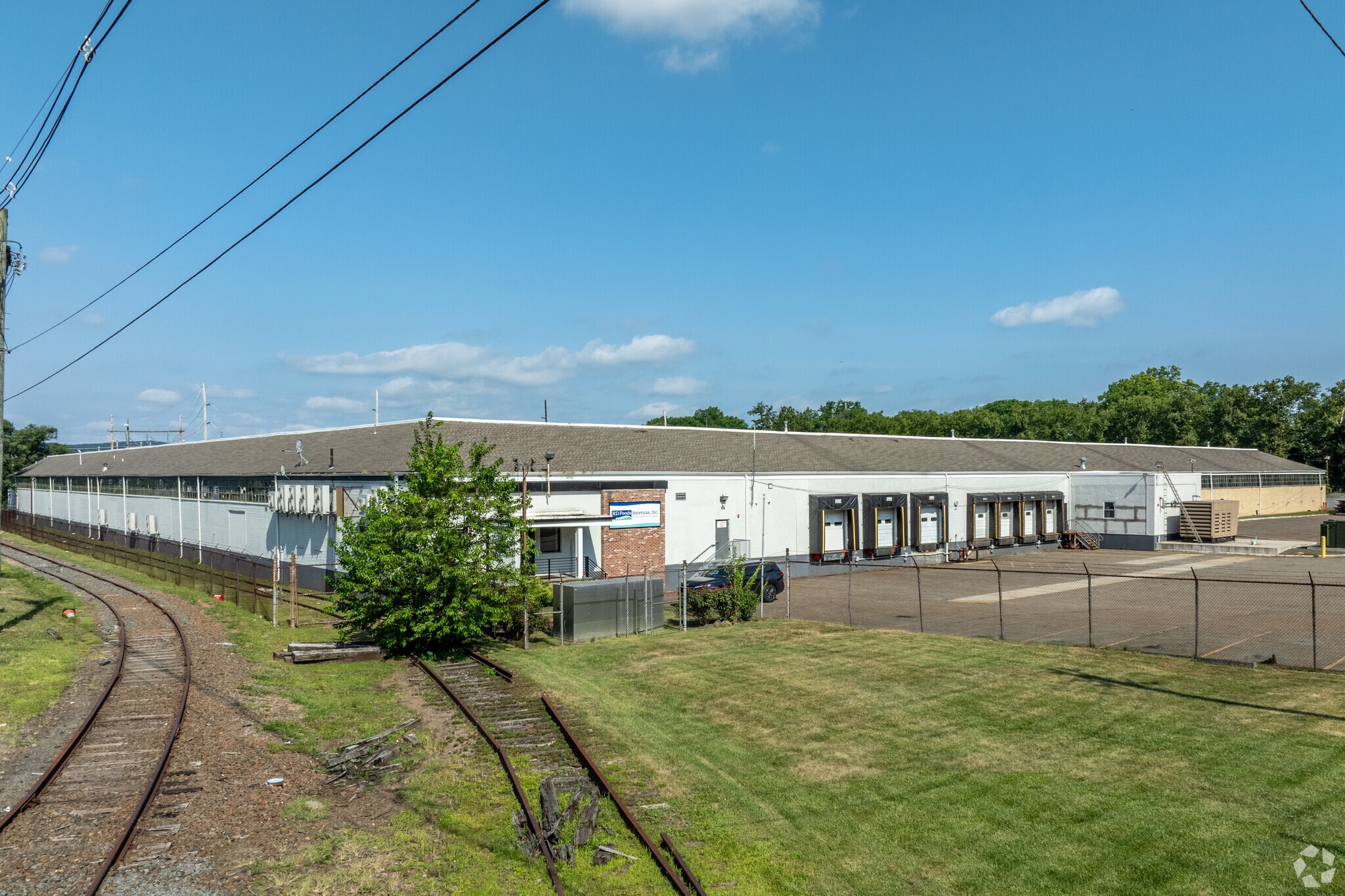 19-05 Nevins Rd, Fair Lawn, NJ for Rent