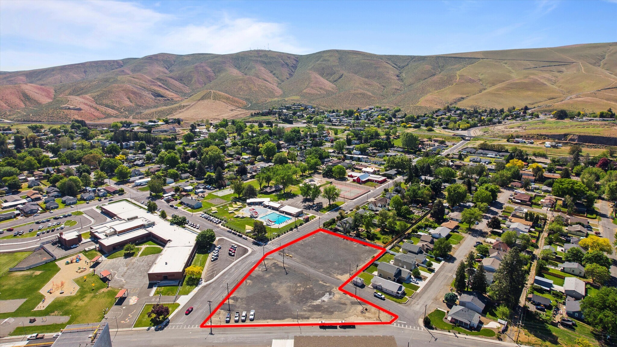 725 Park ave, Prosser, WA for Sale