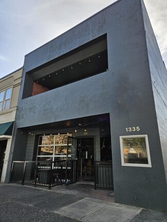 Longview, WA Restaurant - 1335 14th Ave