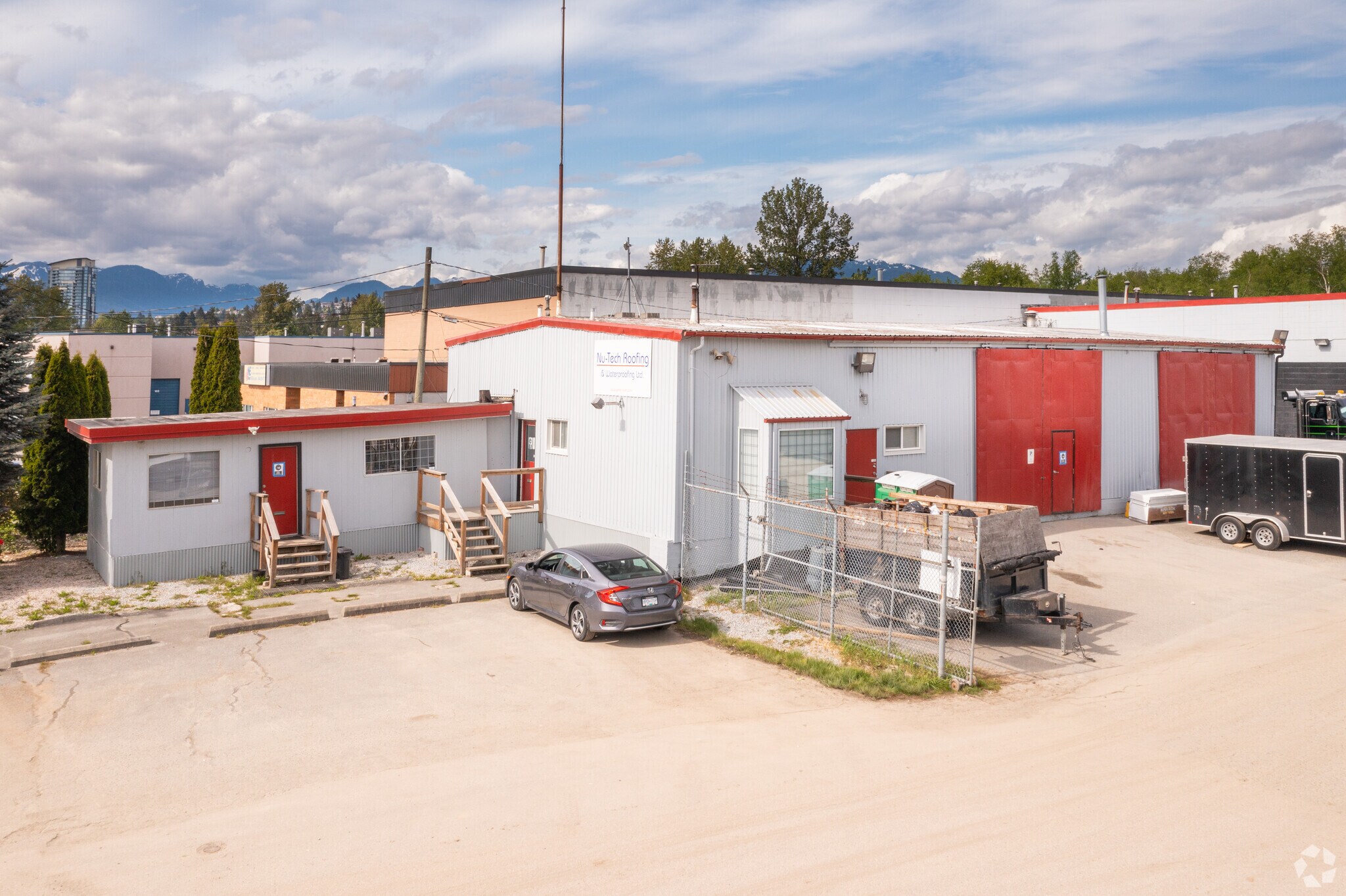 3196 Norland Ave Burnaby, BC V5B 3A6 Industrial Property for Sale on