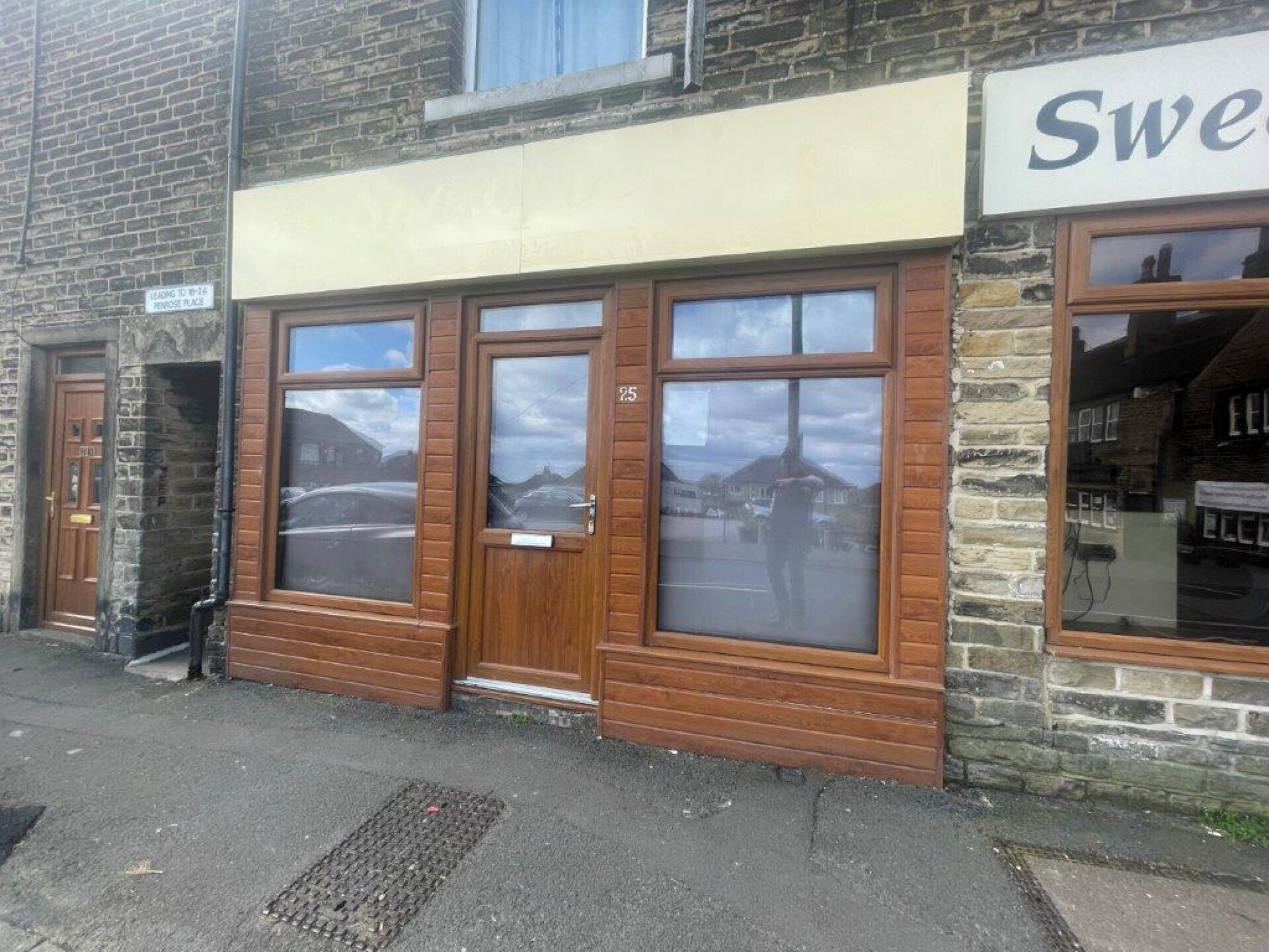 23-25 Towngate, Northowram, WYK for Sale