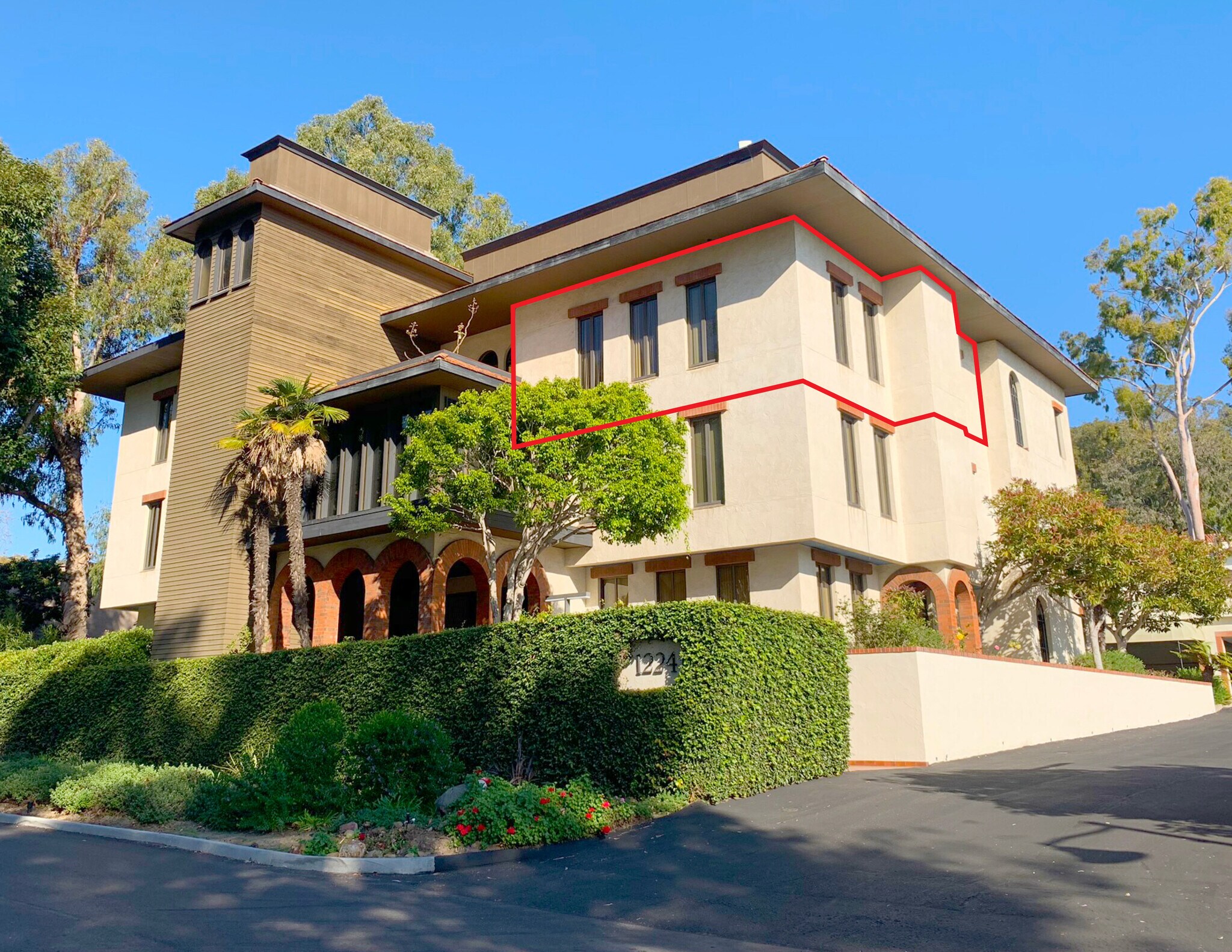 1224 Coast Village Cir Santa Barbara, CA 93108 Office Property for