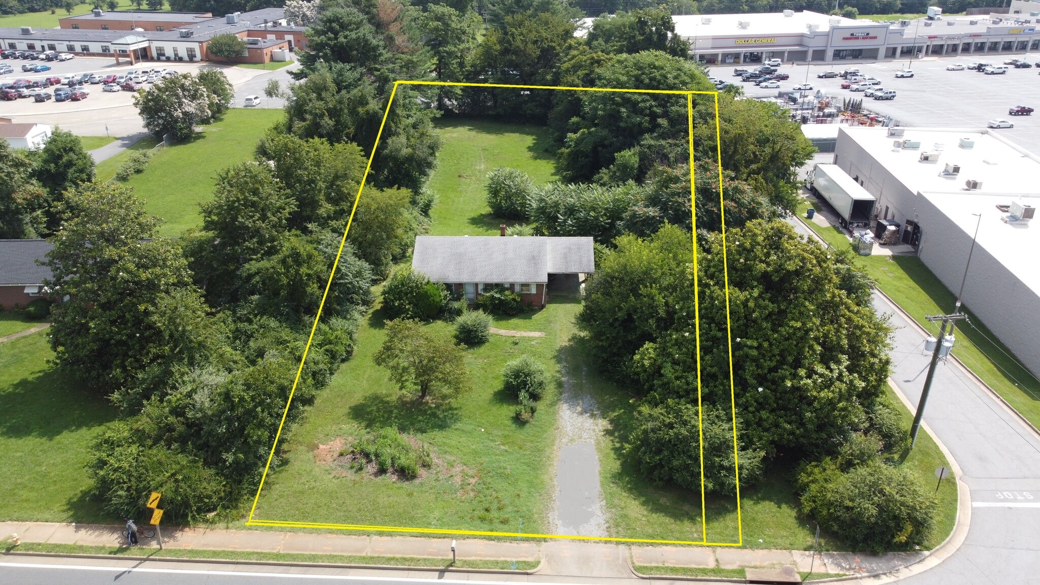 4023 S Amherst Hwy, Madison Heights, VA for Sale