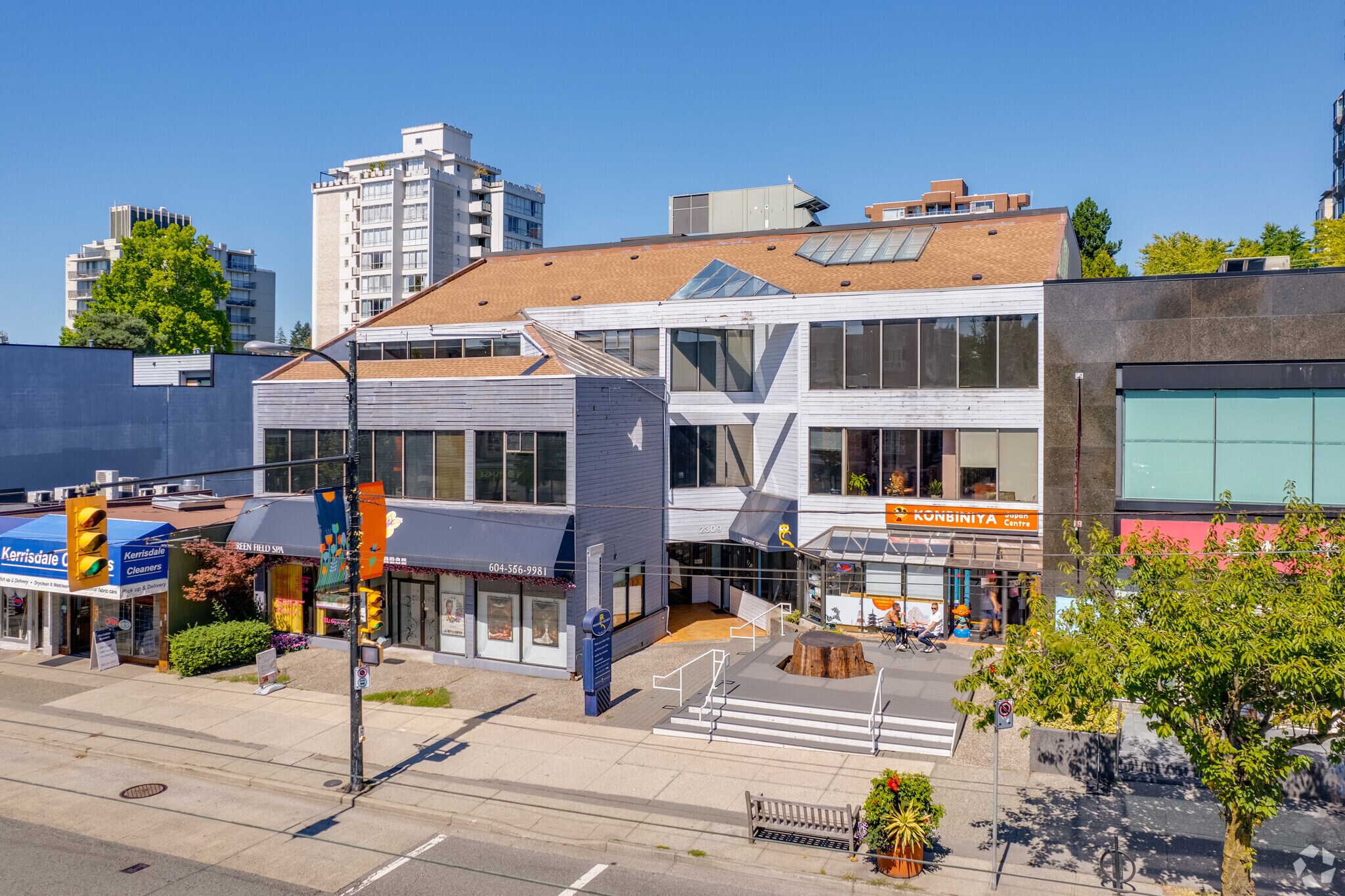 2309 W 41st Ave, Vancouver, BC for Rent