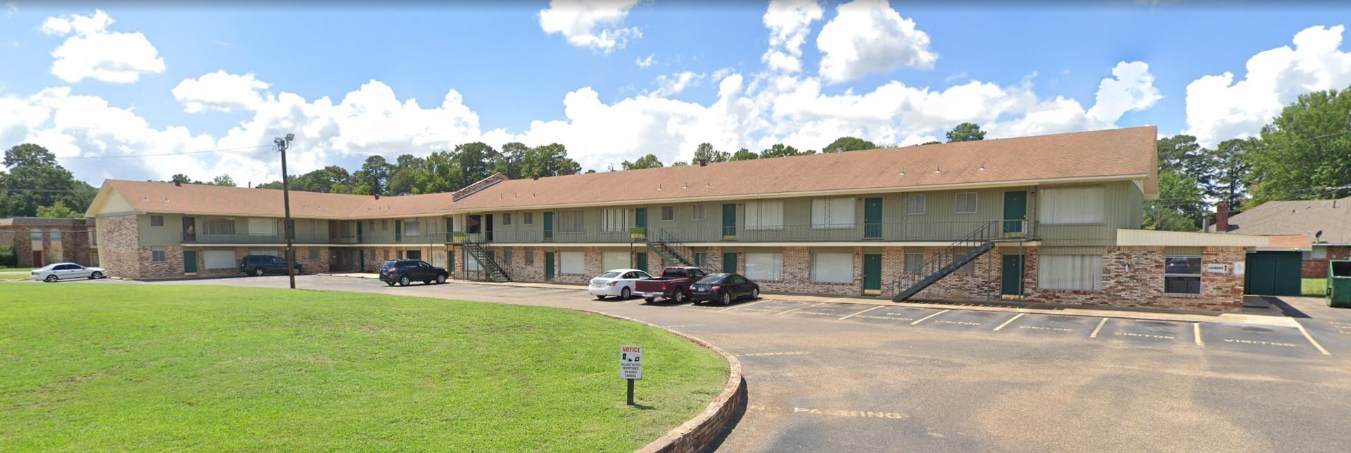2409 Woodland Rd, Texarkana, AR for Sale