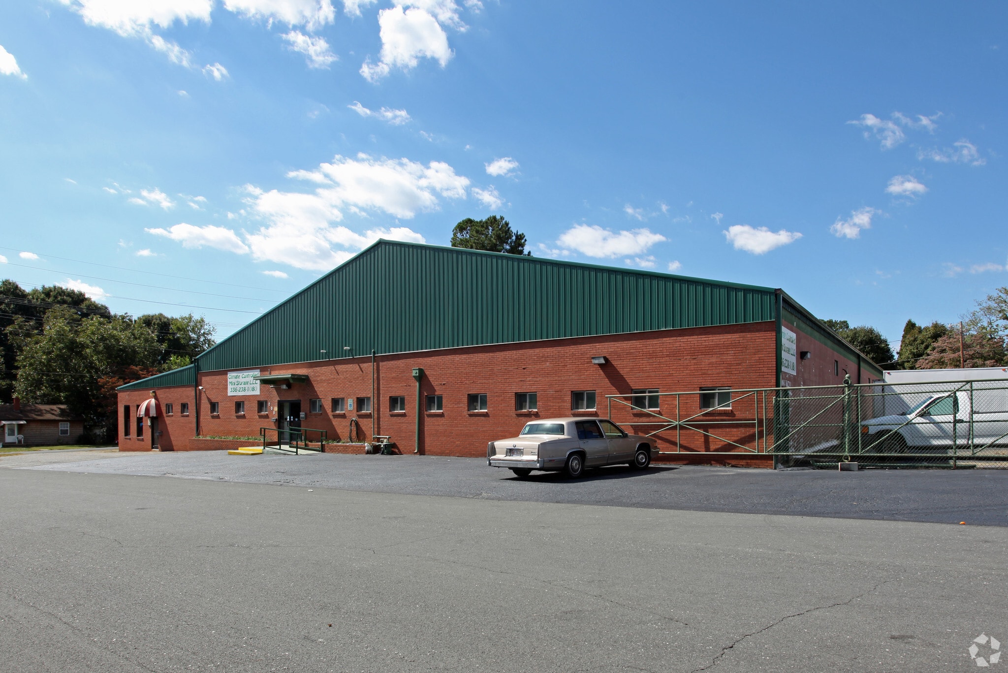 208 Market St, Lexington, NC for Sale