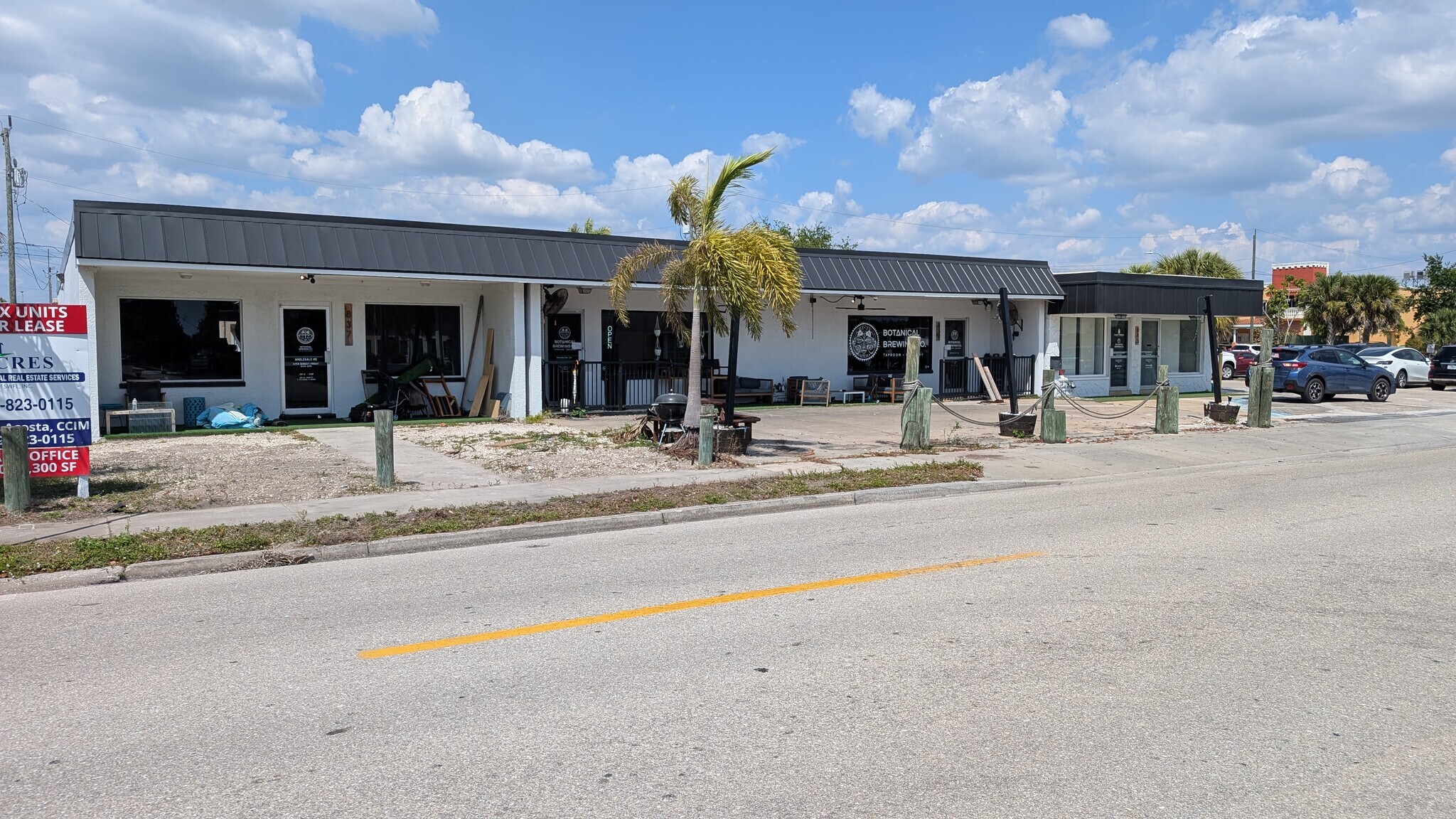 837-843 Miramar St, Cape Coral, FL for Rent