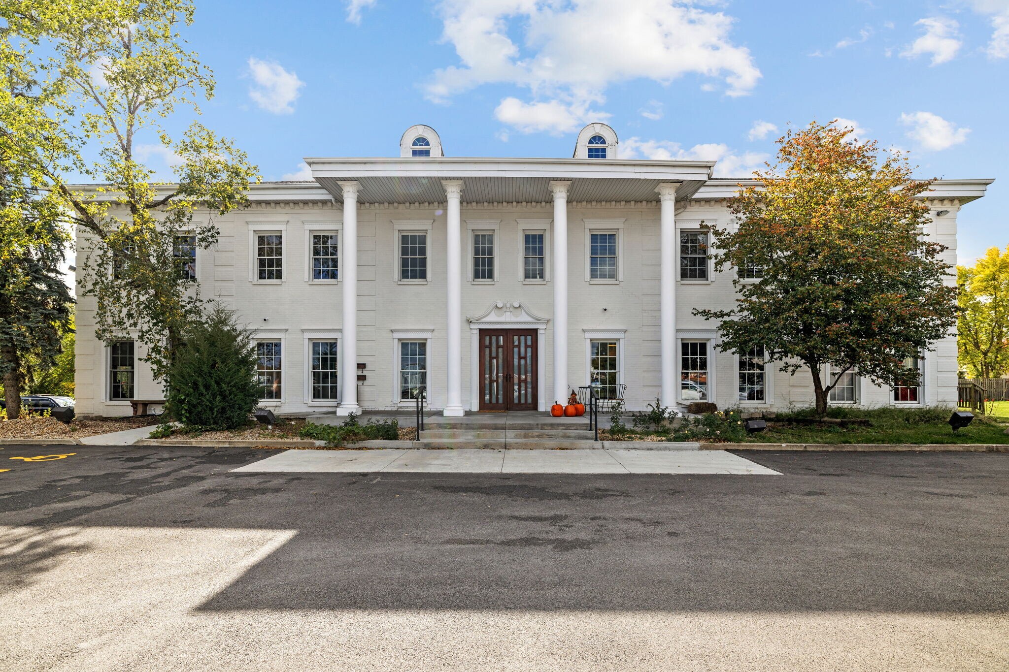 611 W Jefferson St, Shorewood, IL for Rent