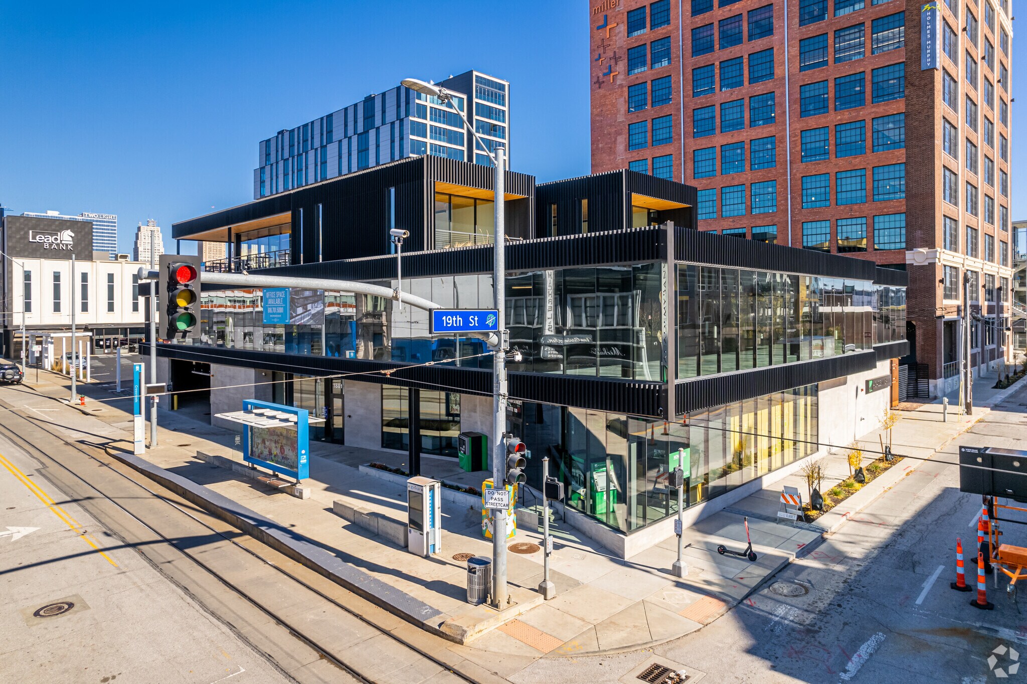 1881 Main St, Kansas City, MO for Rent