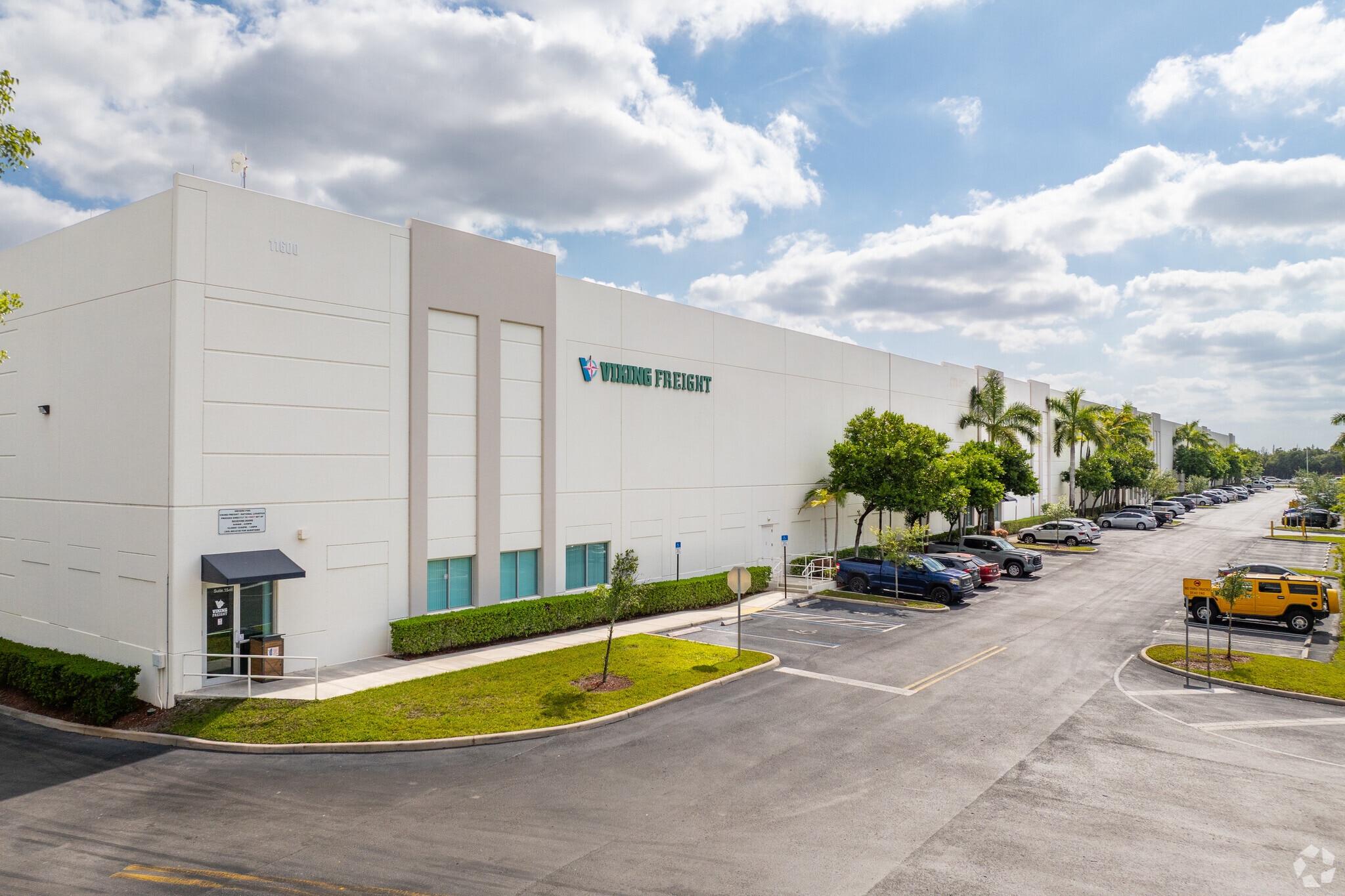 11600 NW 91st St, Miami, FL for Rent