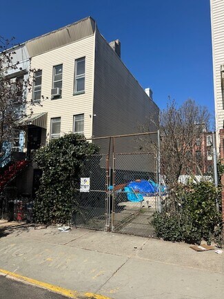 Brooklyn, NY Commercial Land - 35 Cornelia St Brooklyn, NY Commercial Land - 35 Cornelia St