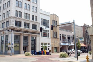 Evansville, IN Storefront - 327 Main St