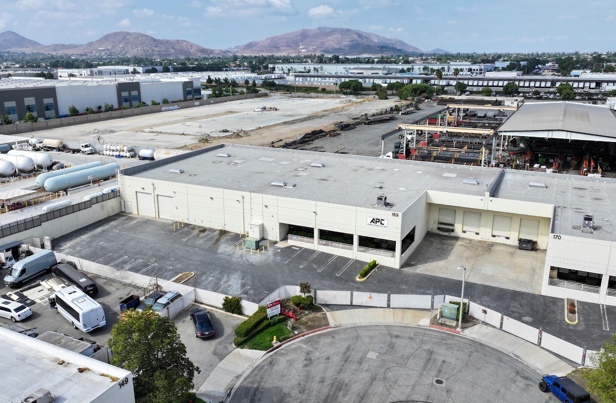 169 W Mindanao St, Bloomington, CA for Sale